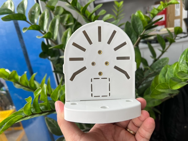 Đế chữ L gắn tường