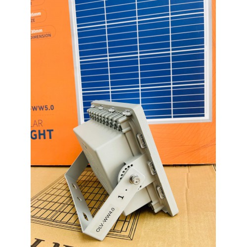 wawa-light-40-den-nang-luong-mat-troi-euler-18-500x500