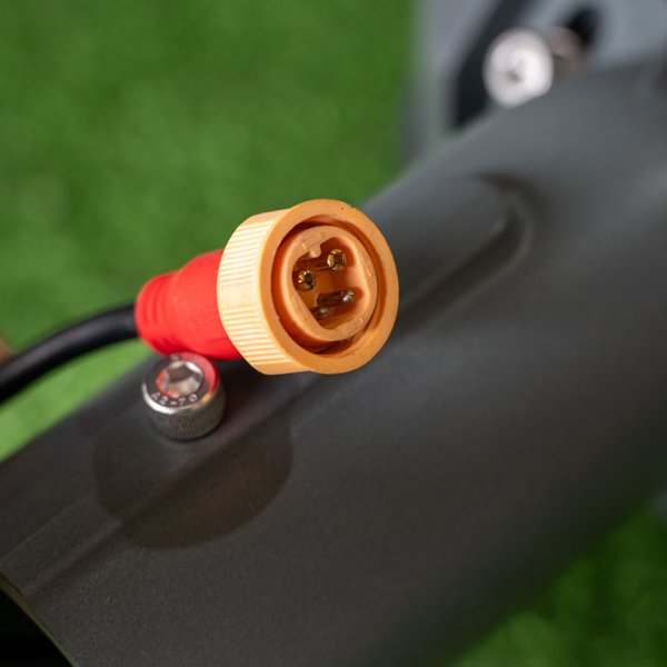 den-duong-cao-cap-nang-luong-mat-troi-dm61-series-h3